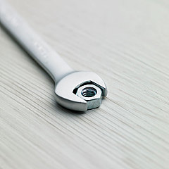 正方形卫生间吊顶装修效果图